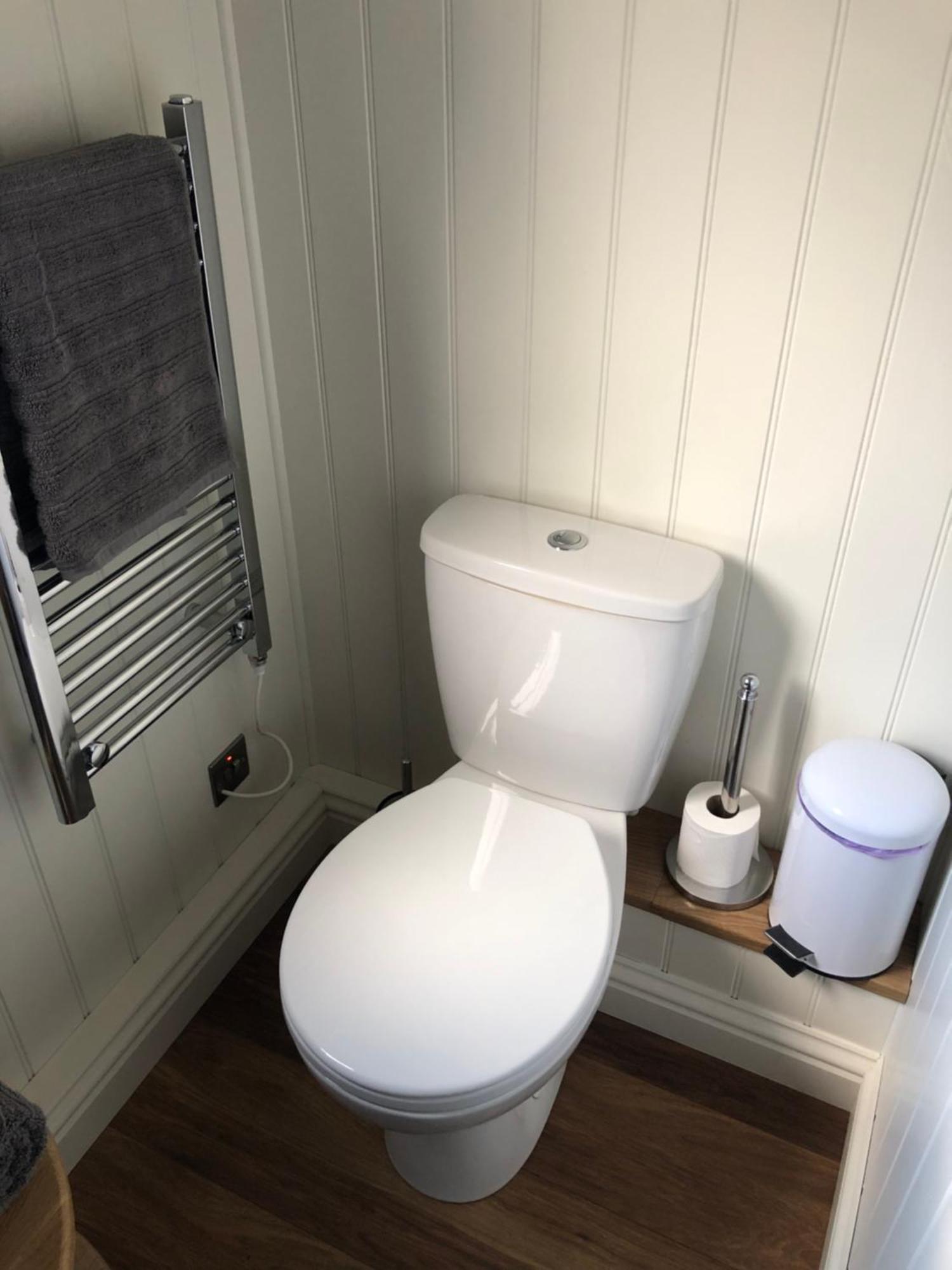 Green Valley, Cotswold Stay With Hamper Cheltenham Bagian luar foto